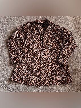 Simply Vera Women’s Small Cheetah Print Fleece Cardigan Sweater
